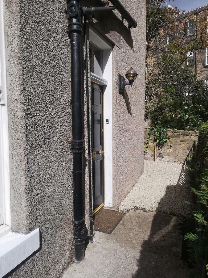 Traditional 3 Bedroom Quiet Duplex Flat By High St, Trams And Buses - Just 1-5 Miles To Centre EDI Eksteriør bilde